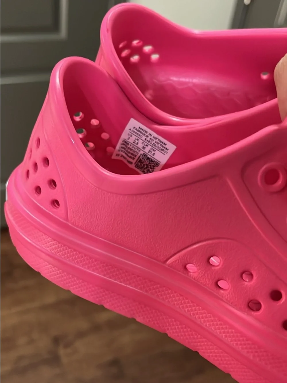 Converse Kids Pink Slip-On Shoes with White Toe Youth Size 3